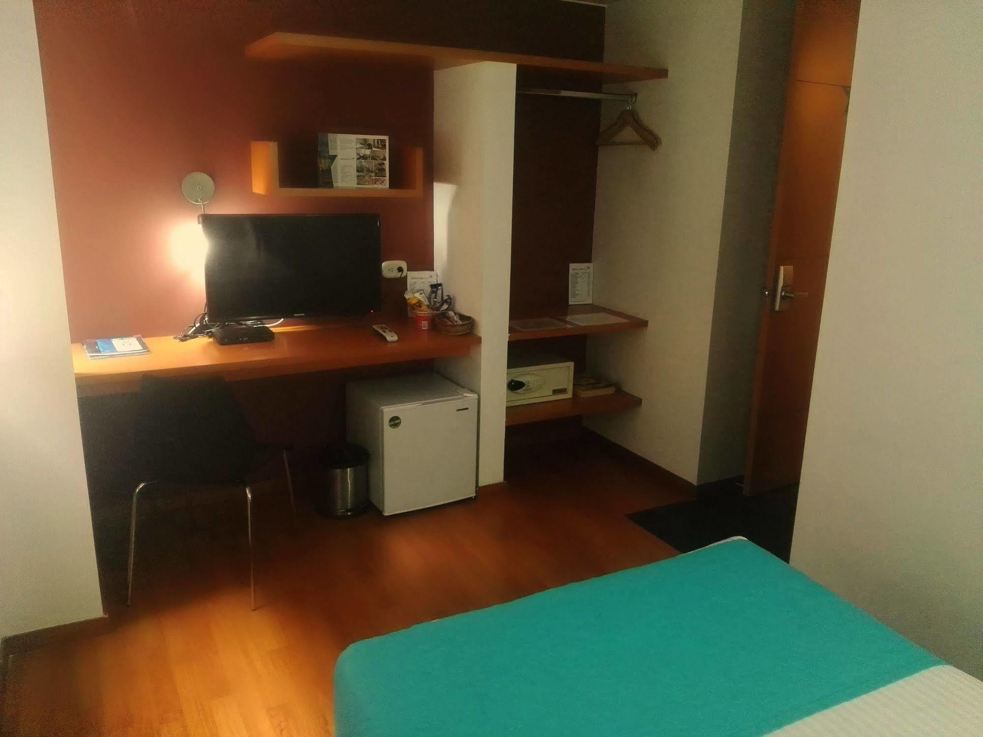 Ayenda Abitare 56 Hotell Bogotá Exteriör bild