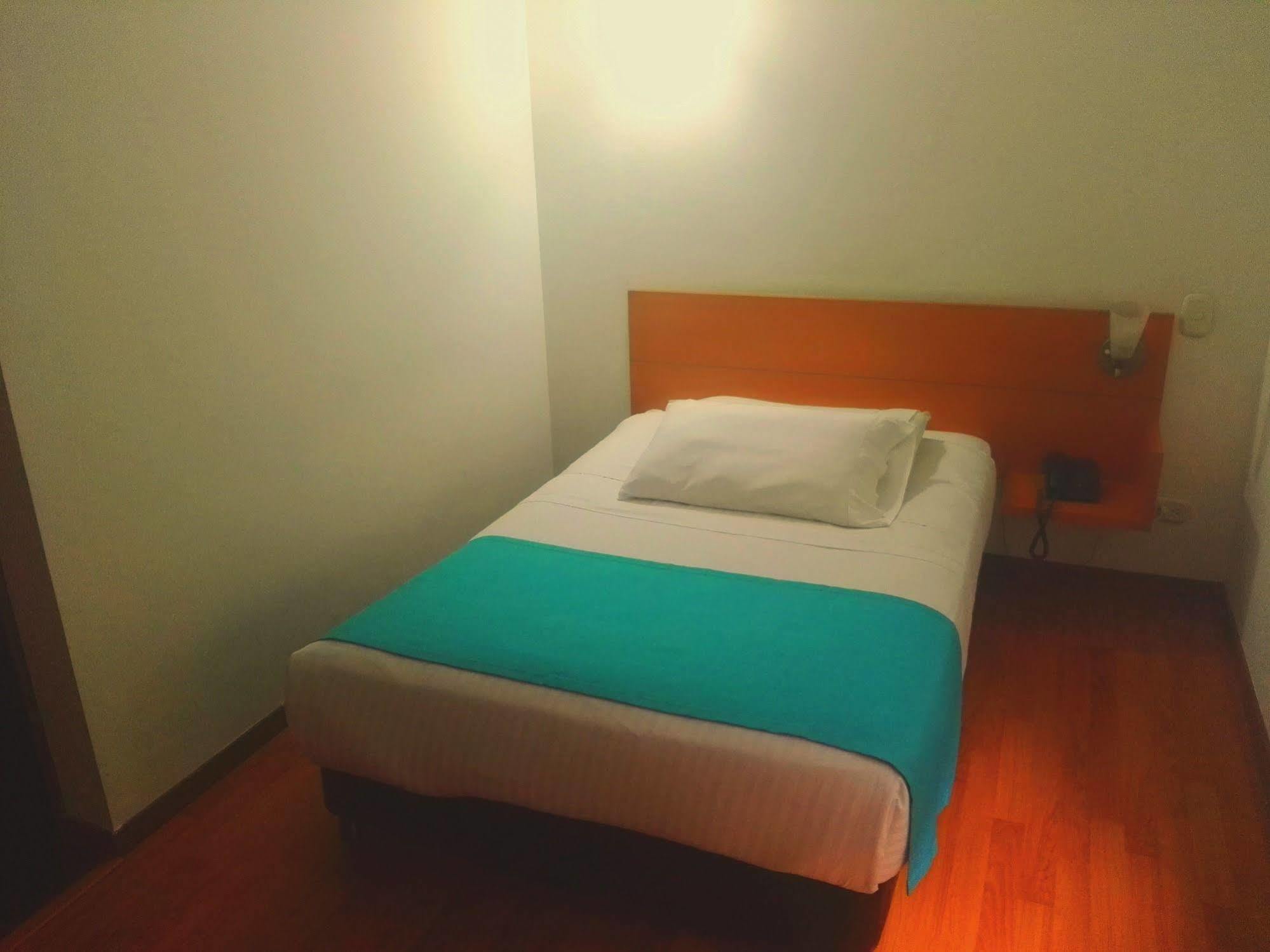 Ayenda Abitare 56 Hotell Bogotá Exteriör bild